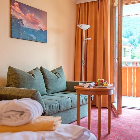 Vivea Gesundheitshotel Bad Goisern Exteriör bild