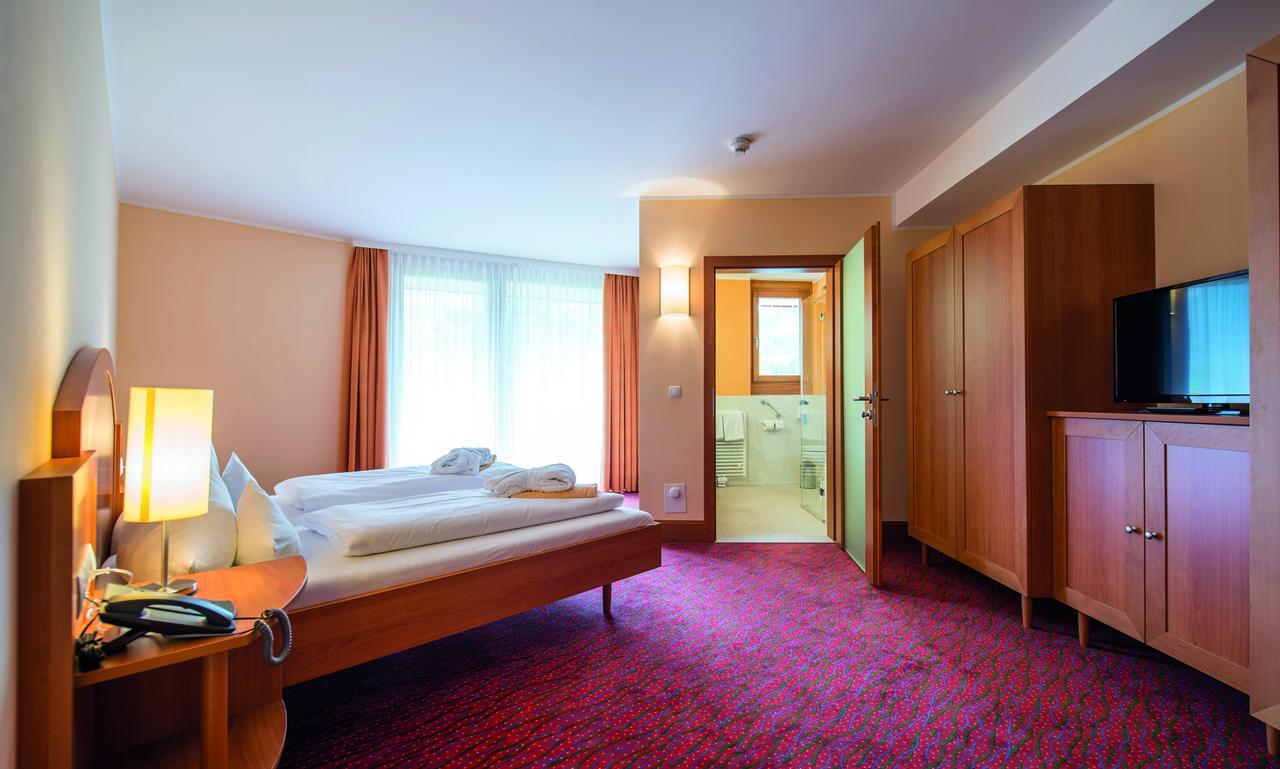 Vivea Gesundheitshotel Bad Goisern Exteriör bild
